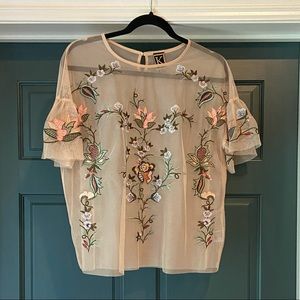 Mesh K by Kinnucan’s shirt, size M, embroidered